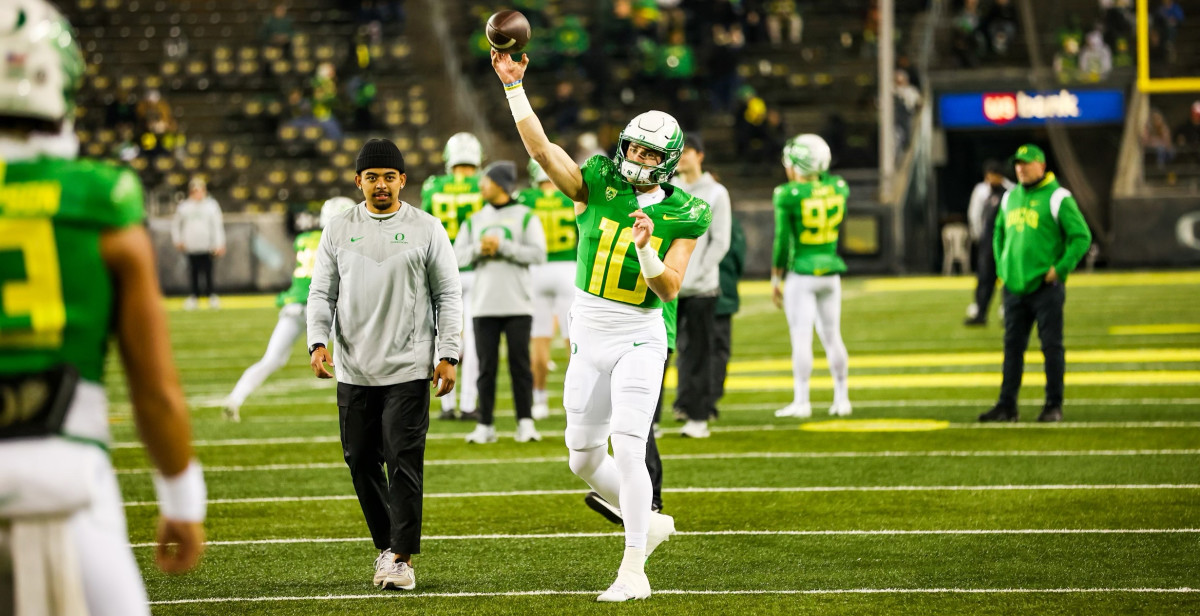 Bo Nix Utah Pregame 2